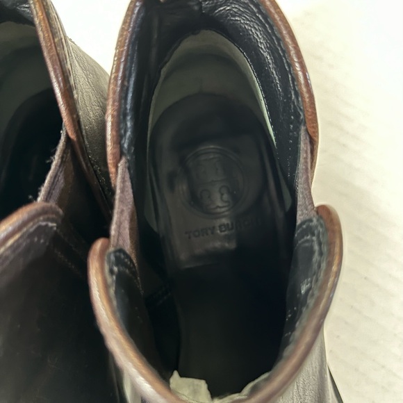 TORY BURCH GRIFFITH CHELSEA ANKLE BOOT - Picture 10 of 16